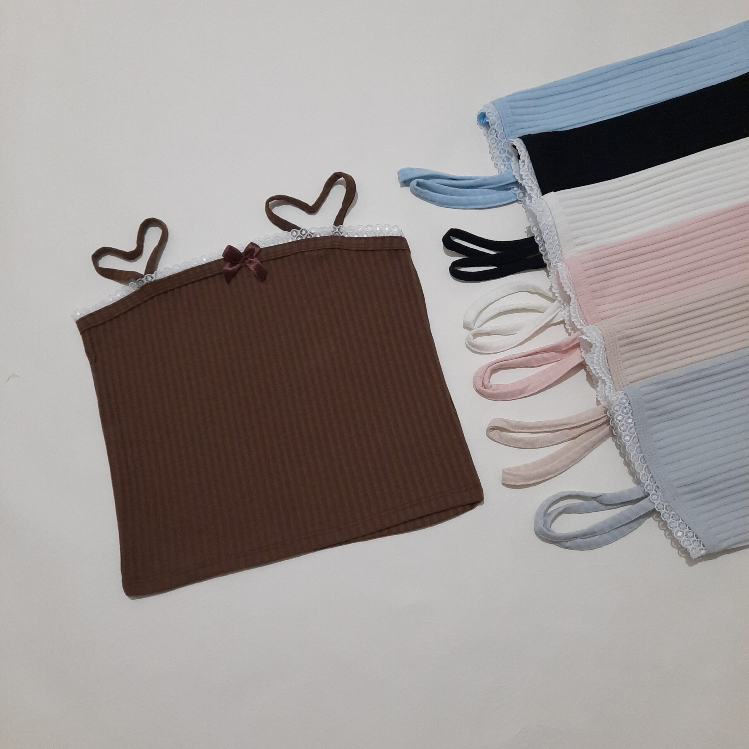 کراپ-دکلته-کرکره-ای-بندی-سینه-گیپور-01 کراپ دکلته کرکره ای بندی سینه گیپور